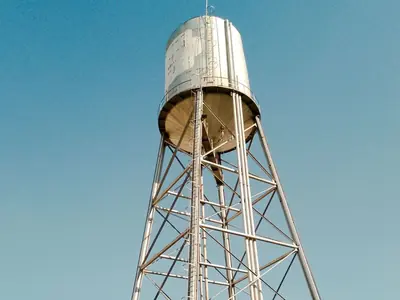 Tanque de agua elevado